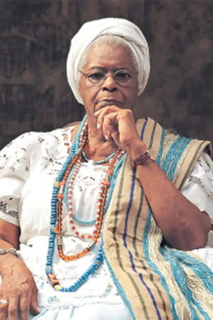 Mãe Stella de Oxóssi portrait