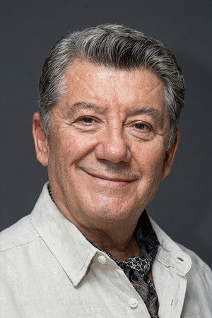 Tarık Ünlüoğlu portrait