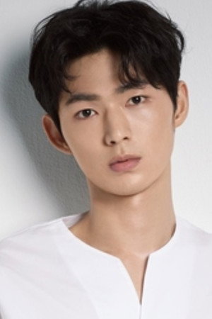 Han Dong-ho portrait