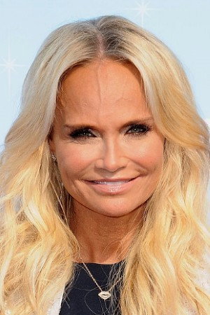 Kristin Chenoweth portrait