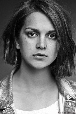 Mimosa Willamo portrait