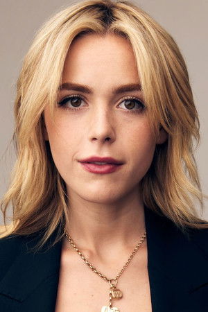 Kiernan Shipka portrait