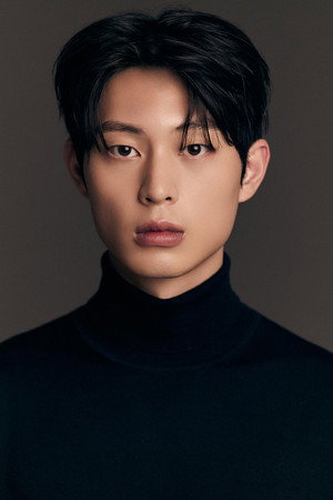 Seo Dong-geun portrait