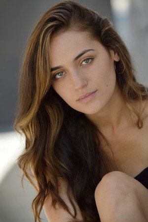 Nicole Zyana portrait