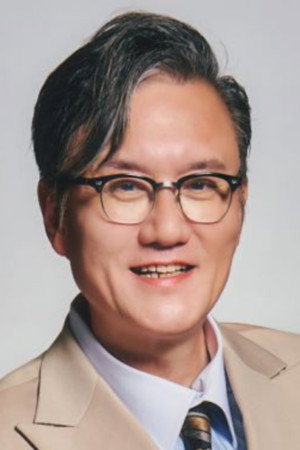 Sun Kim portrait