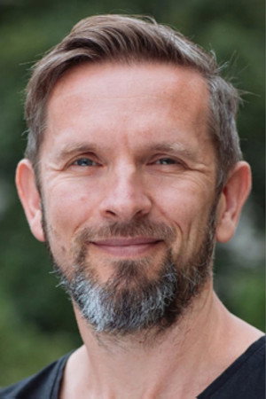 Steve Aplin portrait