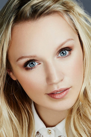 Emily Berrington portrait