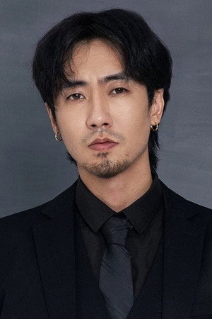 Dong Borui portrait