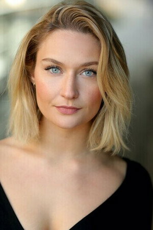 Kelly Hampson portrait