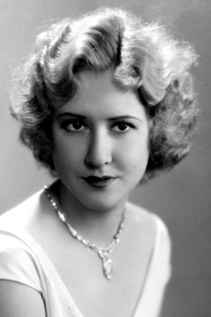 Mae Clarke portrait