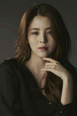Han So-hee portrait