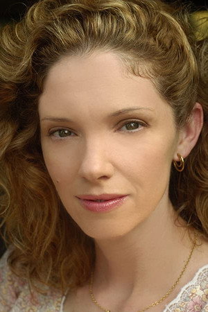 Lara Grice portrait