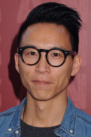 Chris Dinh portrait