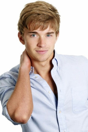 Chandler Massey portrait