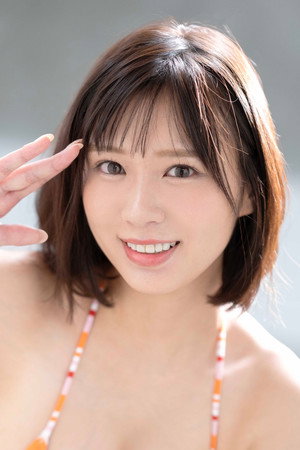 Ogura Nanami portrait