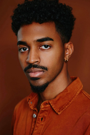 Roshahn Dhoré portrait