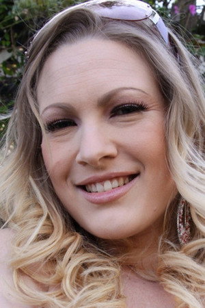 Vicky Vixen portrait