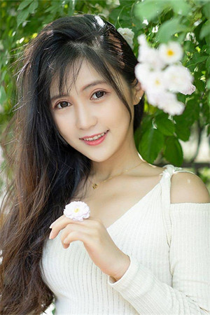 Yan Yan portrait