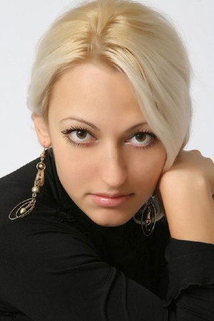 Anna Arshava portrait