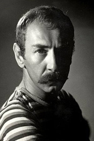 Macit Flordun portrait