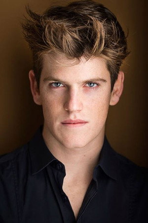 Miguel Bernardeau portrait