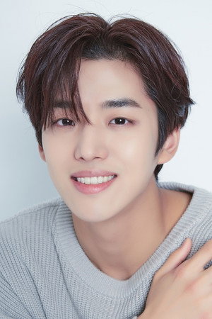Yang Hong-seok portrait