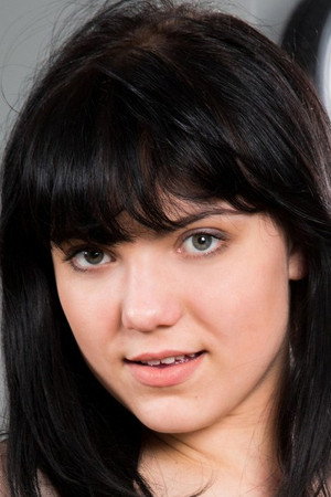 Tetti Dew Korti portrait