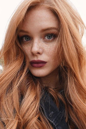 Abigail Cowen portrait