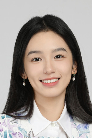 Zhou Ye portrait
