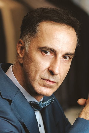 Ermin Bravo portrait