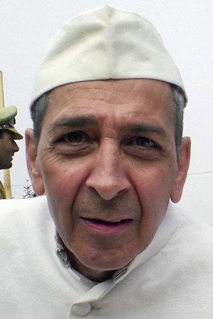Roshan Seth portrait