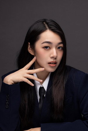 Hui Yuet-Sheung portrait