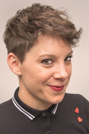 Suzi Ruffell portrait