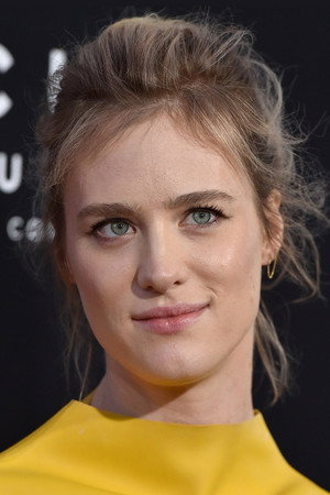 Mackenzie Davis portrait