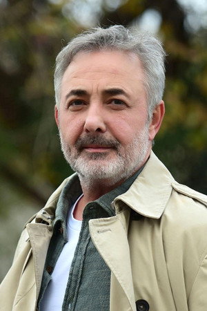 Mehmet Aslantuğ portrait