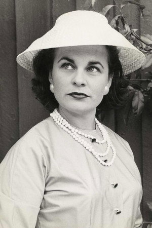 Eva Strøm Aastorp portrait