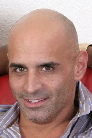 Vin Deacon portrait