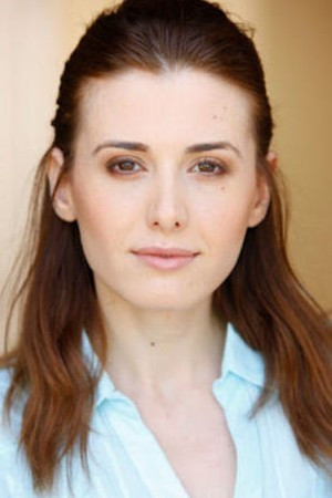 Alma Saraci portrait