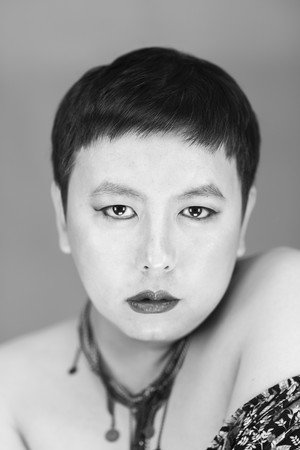 Gu Xiang portrait
