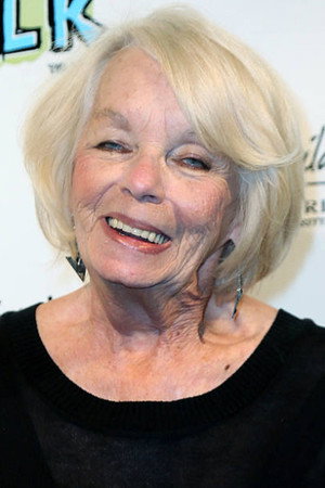 Sandra Kinder portrait