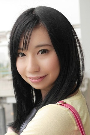 Arisa Yoshii portrait