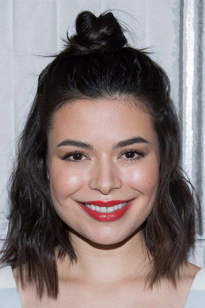 Miranda Cosgrove portrait