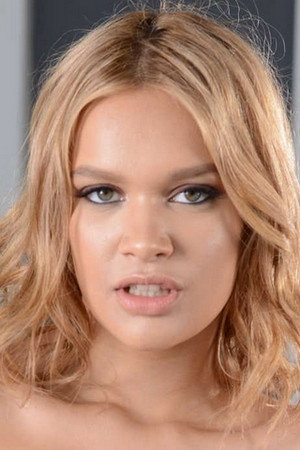 Kendall Kross portrait