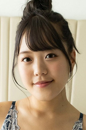 Maina Miura portrait