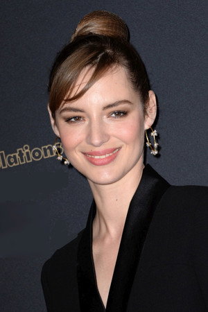 Louise Bourgoin portrait