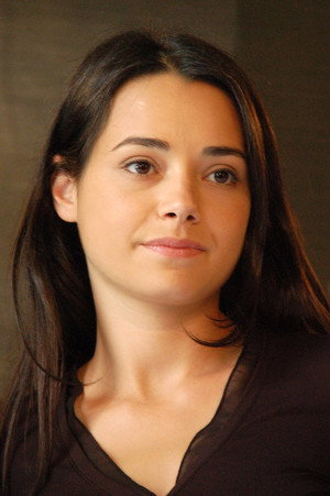 Özgü Namal portrait