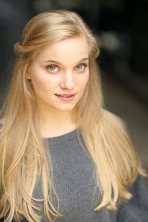Eva Sayer portrait
