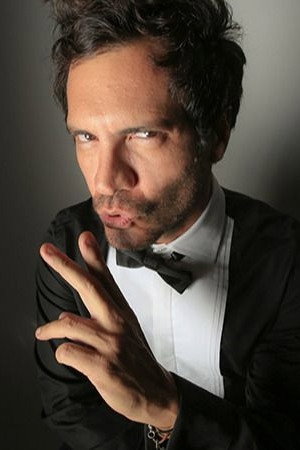 Auro Sónico portrait