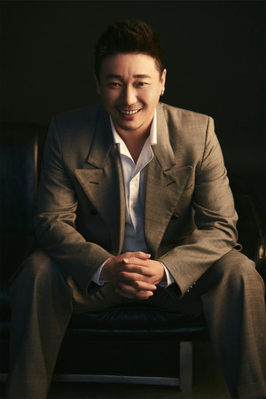 Li Bo portrait