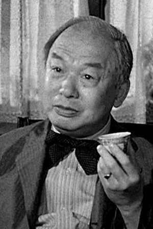 Lee Tung Foo portrait